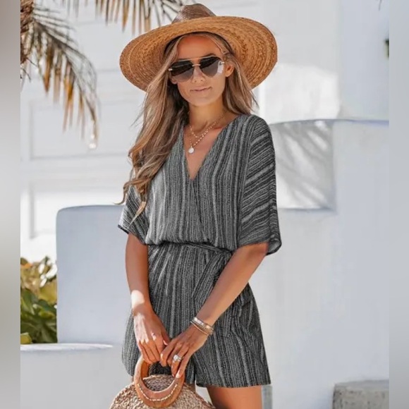 NWT CUPSHE Boho Weave Striped Romper Size Medium - Picture 1 of 6